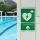 Hinweisschild "Defibrillator/AED", flach, mit Richtungspfeil