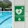 Aufkleber Hinweisschild "Defibrillator/AED", mit Richtungspfeil